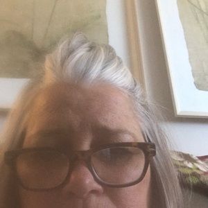 Meet your Posher, Gena